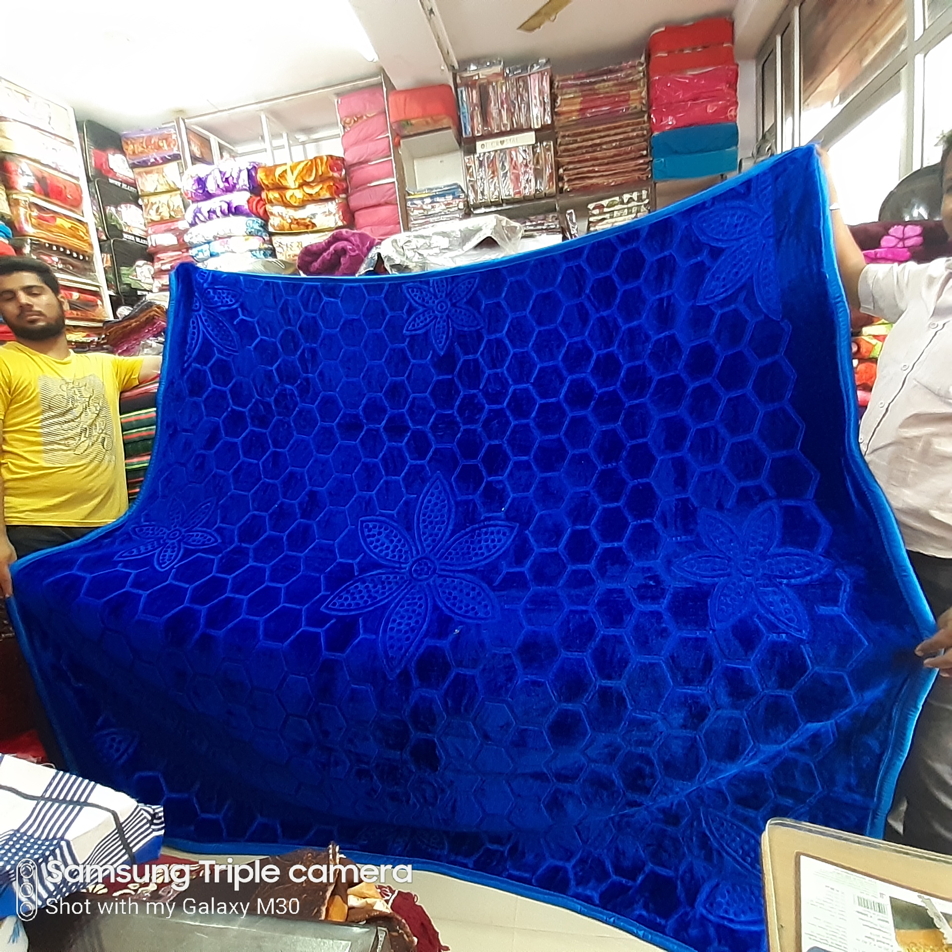 Rgl-Mink-Blanket-Plain-Embossed-Double-Bed-1.8-Kg