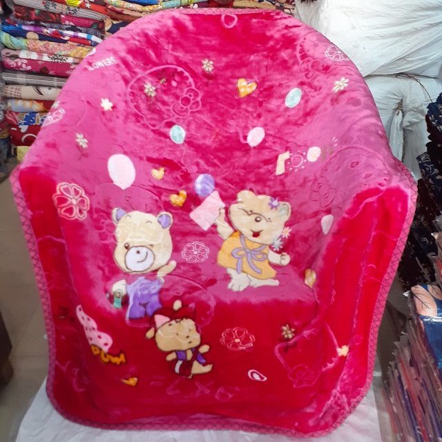 Awesome Baby Blanket Cloudy Feel For Baby Up to 2 Yrs Awesome Baby Blanket Cloudy Feel For Baby Up to 2 Yrs